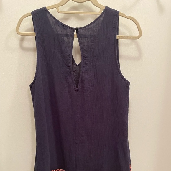 THML Sleeveless Embroidered Dress EUC - Picture 9 of 12